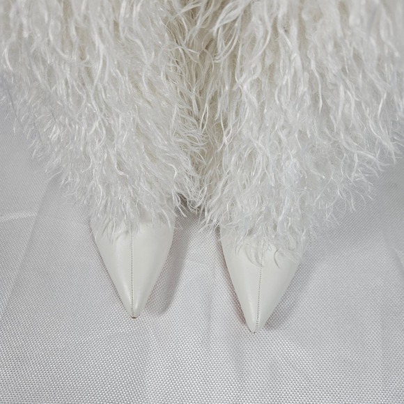 Premium Women White Shaggy Faux Fur Pointed Toe Stiletto Knee High Boots Size 9 - Picture 3 of 8